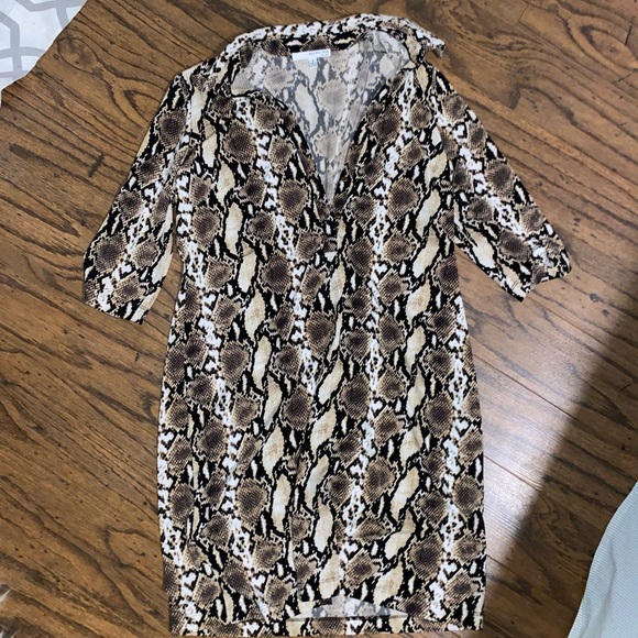 Stretchy Snake Print Dress - Picture 1 of 2